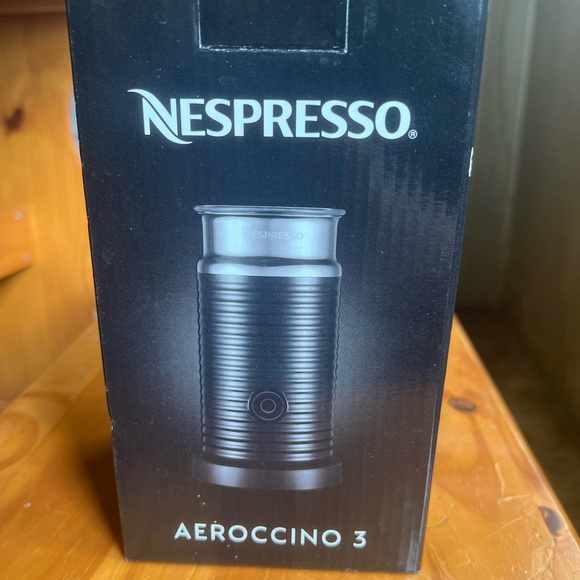Nespresso Aeroccino 3 Milk Frother - Black - Picture 1 of 5